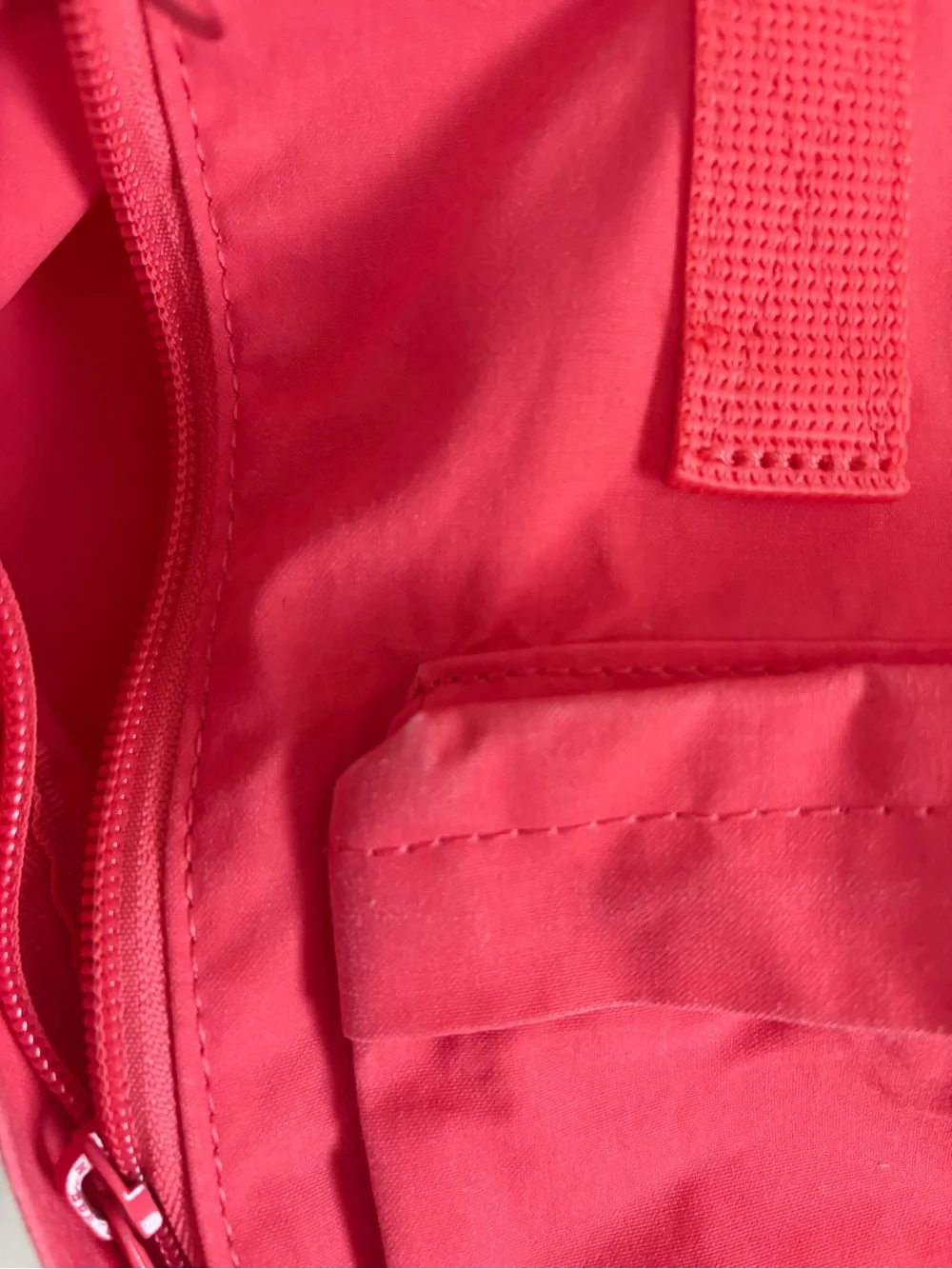 Fjallraven Kanken 23510 Peach Pink Casual Backpack Everyday Outdoor Unisex Bags